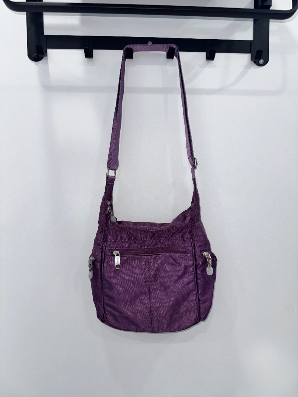 eBags Crossbody/Shoulder Bag in Eggplant Purple